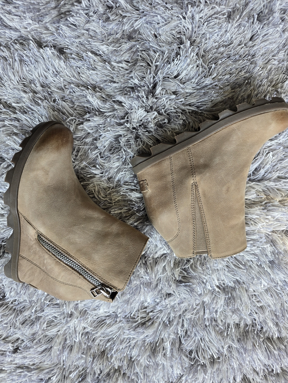 Sorel Women’s Taupe Ankle Boot with Side Zip